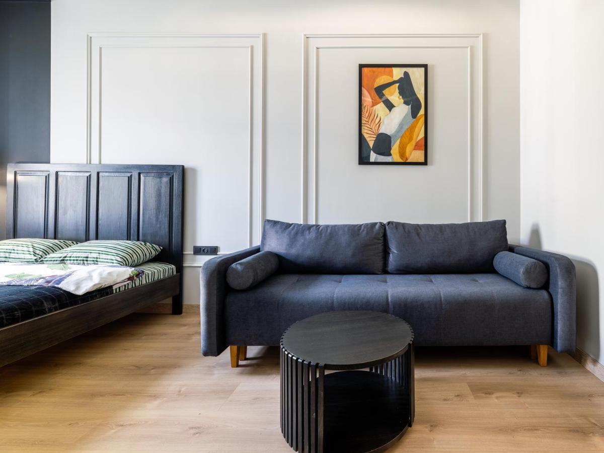 Modern Apartment Lviv Exterior photo